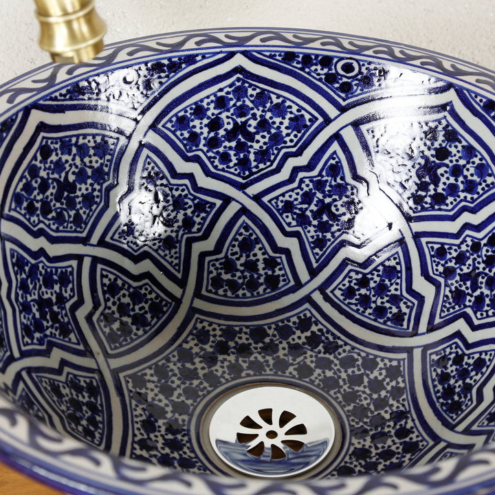 Lavabo peint à la main