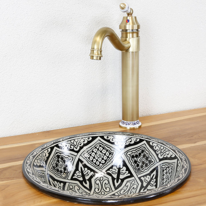 Lavabo noir