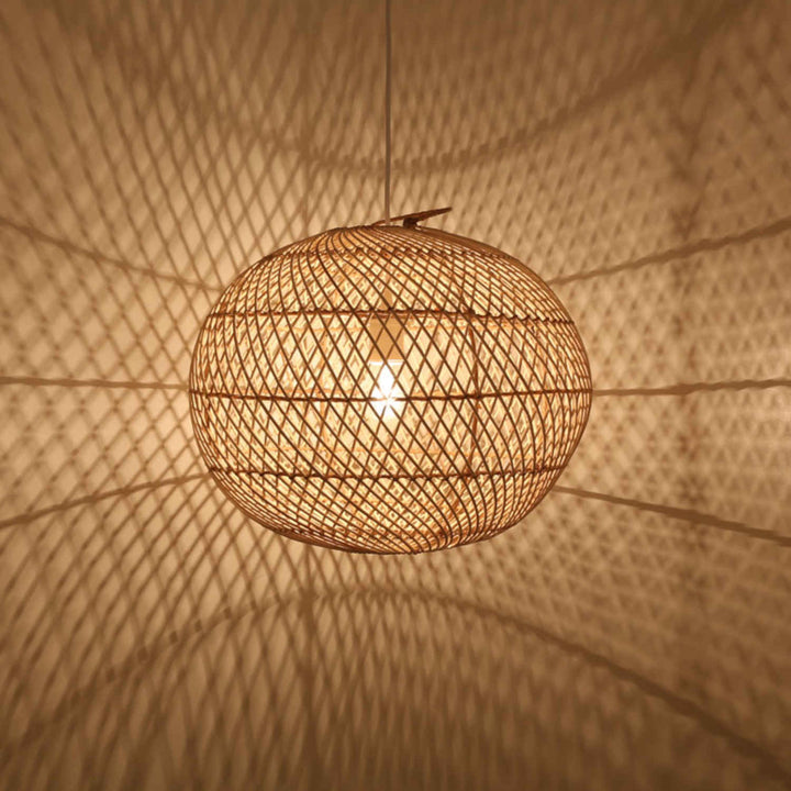 Lampe en rotin Ramia