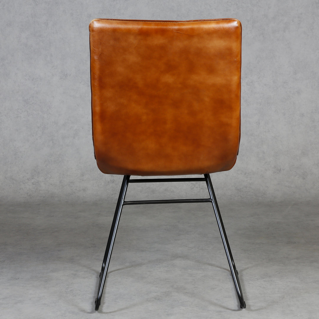 Chaise de salle à manger en cuir marron