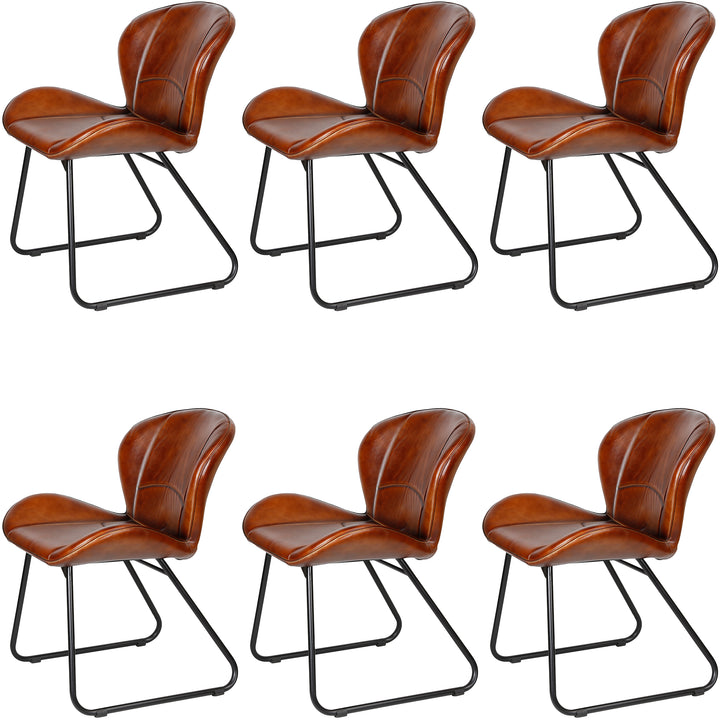 Chaise en cuir rouge-brun