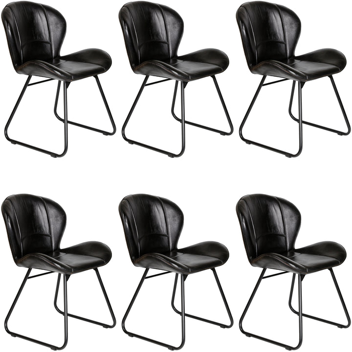 Chaise en cuir noir