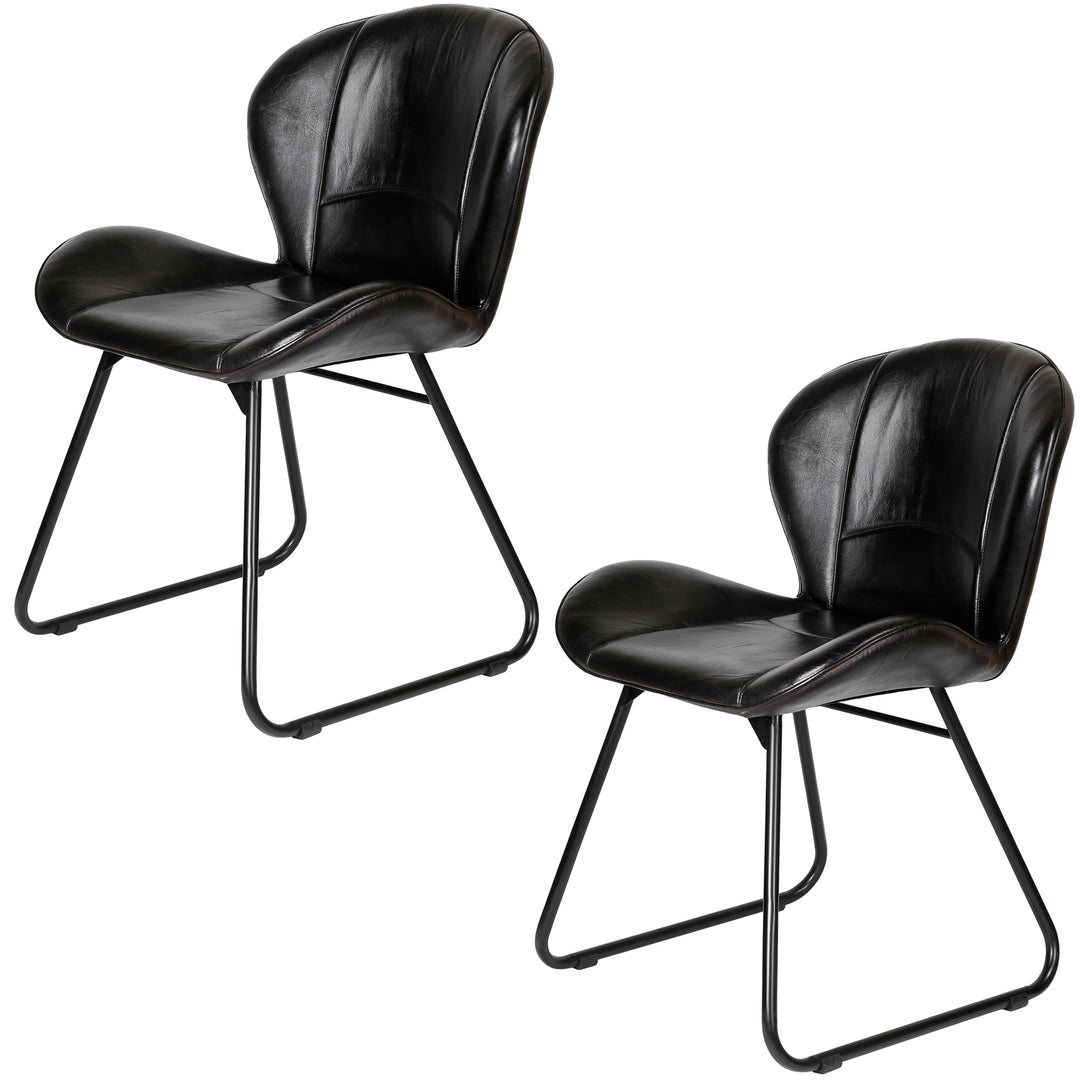 Chaise en cuir noir