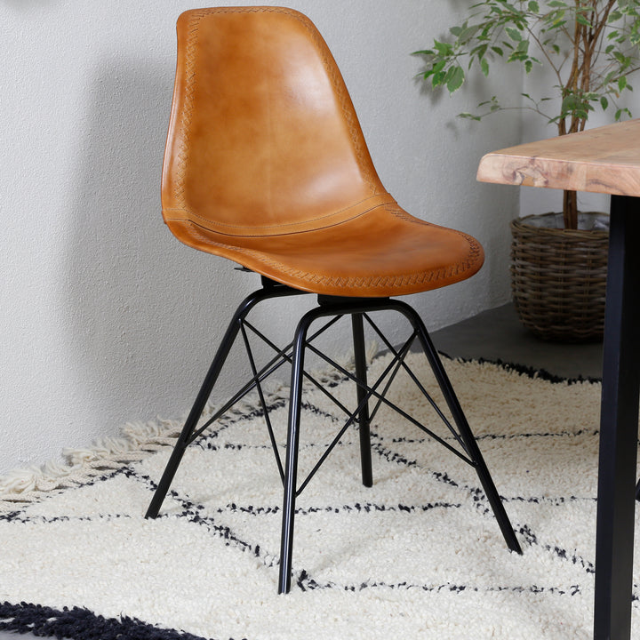 Chaise de salle à manger en cuir cognac
