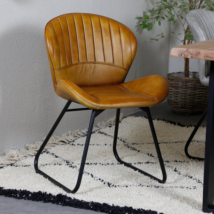 Chaise de salle à manger en cuir cognac marron