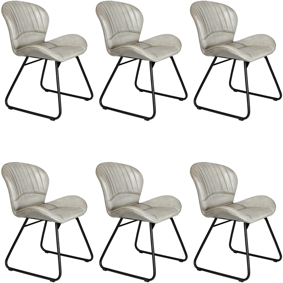 Chaise en cuir gris clair