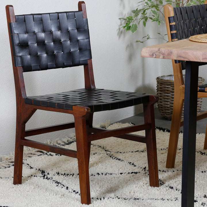 Chaise de salle à manger en cuir noir