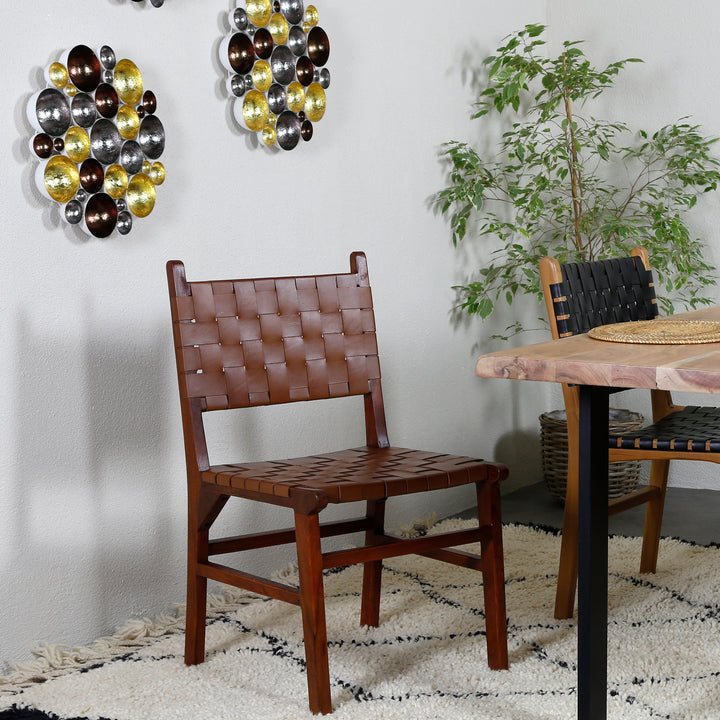 Chaise de salle à manger en cuir marron