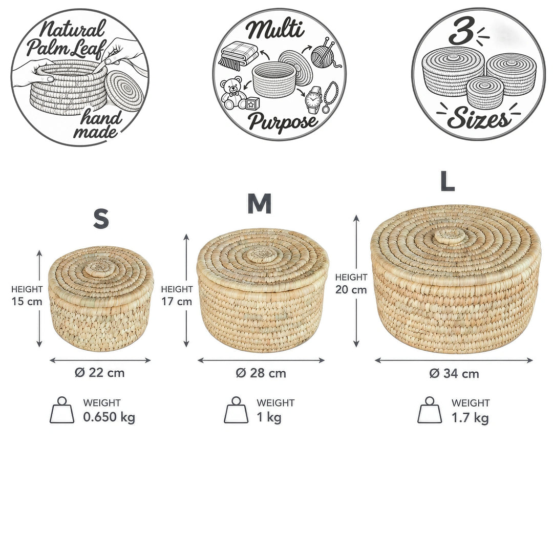 Paniers en feuilles de palmier avec couvercle : S Ø 22 × 15 cm, 3,5 litres ; M Ø 28 × 17 cm, 7 litres ; L Ø 34 × 20 cm, 15 litres de capacité.
