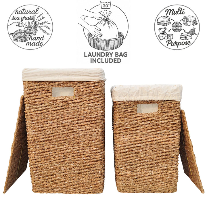 Paniers en jonc de mer ouverts, sacs clairs, couvercles à côté ; symboles de matière naturelle et lavage des sacs à 30 °C.