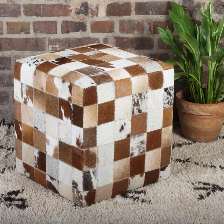 Pouf en patchwork de fourrure Jaspal