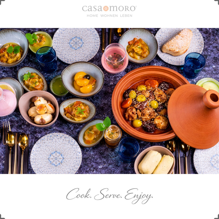 Super Tajine du Maroc 34 cm à l'agneau, olives et épices aromatiques, préparé prêt à servir