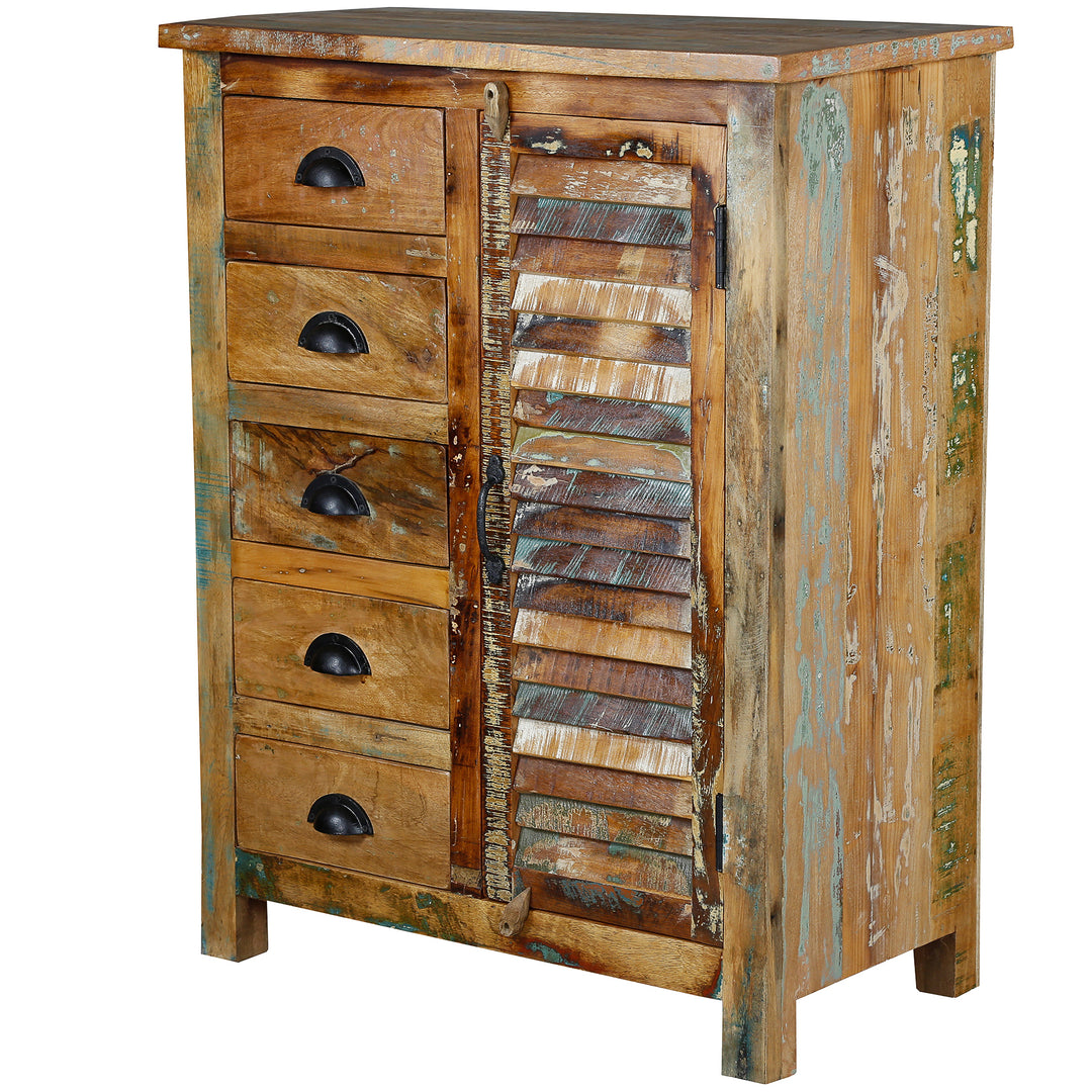 Highboard aus massivem Holz mit Schubladen und Tür, Patchwork-Front, freigestellt auf weißem Hintergrund