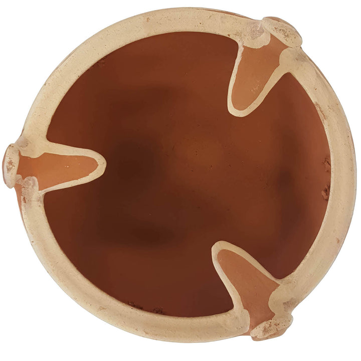 Vue de dessus Tajine Réchaud en argile, mejmar marocain pour charbon de bois comme grill de table pour Tagine