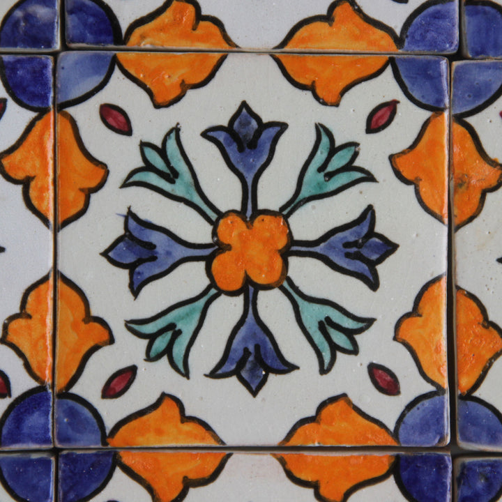 Carreau peint à la main Aya
