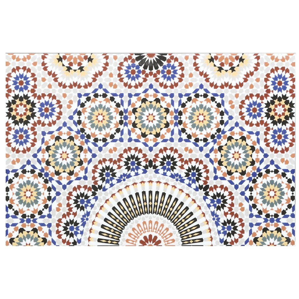 Échantillon détaillé d'un carrelage mural en céramique 40x25 cm au design oriental, multicolore